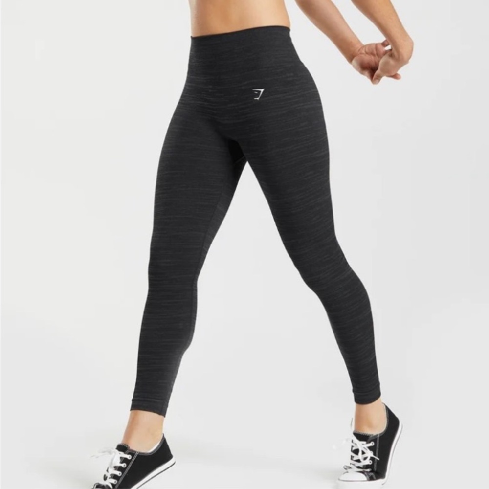 Gymshark Womens ADAPT MARL SEAMLESS ACTIVEWEAR LEGGINGS in Black/Grey